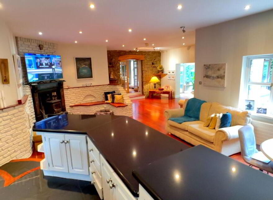 Winterwood, 19 The Demense, Monkstown, T12P5WK