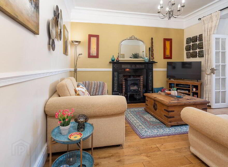 2 Lakeview, Carrignafoy, Cobh, P24WK20
