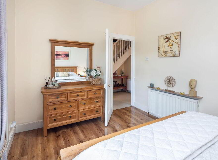 2 Lakeview, Carrignafoy, Cobh, P24WK20
