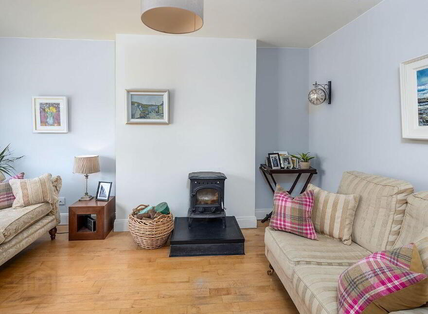 59 The Spires, Carrignafoy, Cobh, P24NX52
