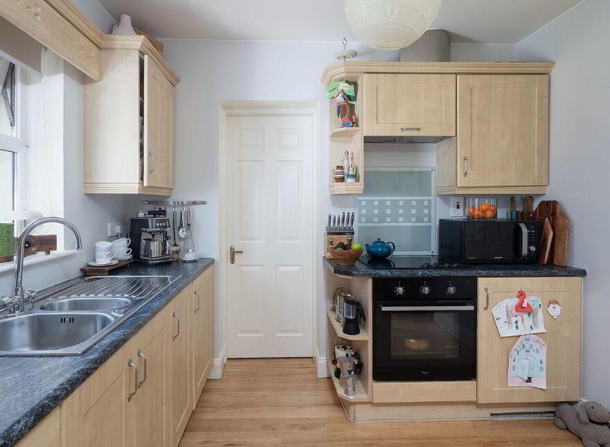 59 The Spires, Carrignafoy, Cobh, P24NX52