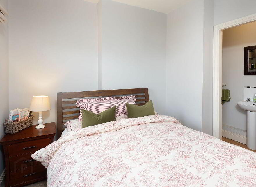 59 The Spires, Carrignafoy, Cobh, P24NX52