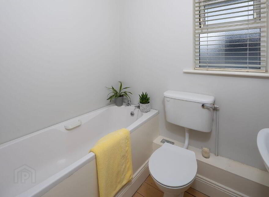 59 The Spires, Carrignafoy, Cobh, P24NX52