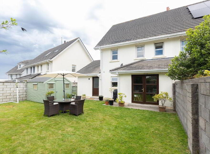 59 The Spires, Carrignafoy, Cobh, P24NX52