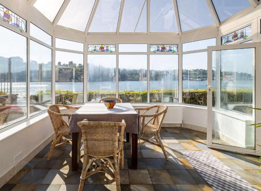 Riverview House, Rushbrooke, Cobh, P24V455