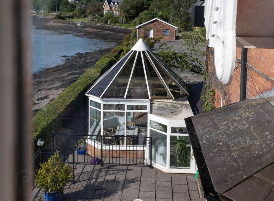 Riverview House, Rushbrooke, Cobh, P24V455