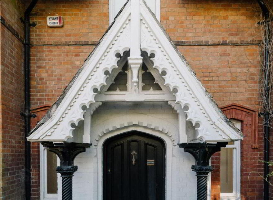 Riverview House, Rushbrooke, Cobh, P24V455