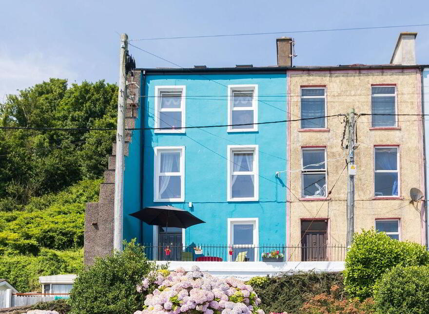 3 Harbour Terrace, East Hill, Cobh, P24TC65