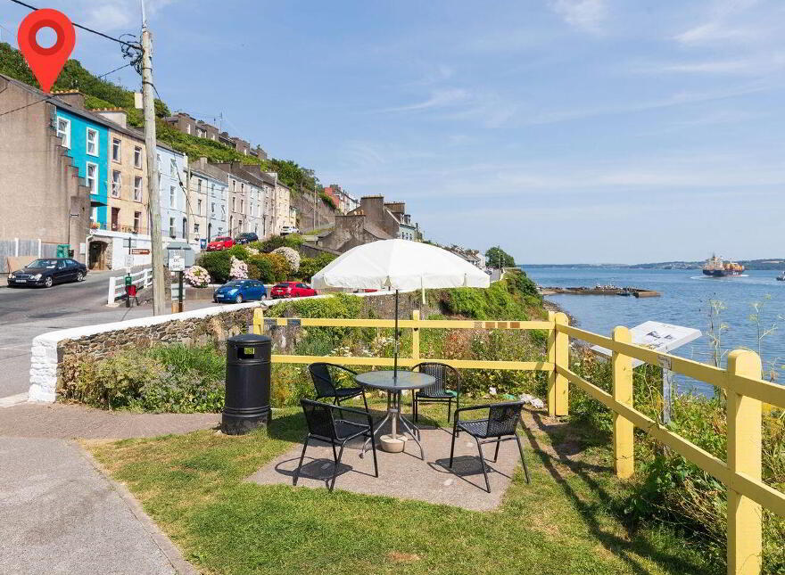 3 Harbour Terrace, East Hill, Cobh, P24TC65