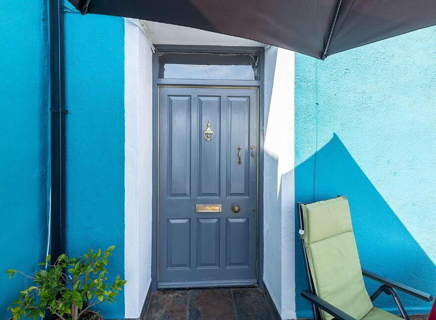 3 Harbour Terrace, East Hill, Cobh, P24TC65