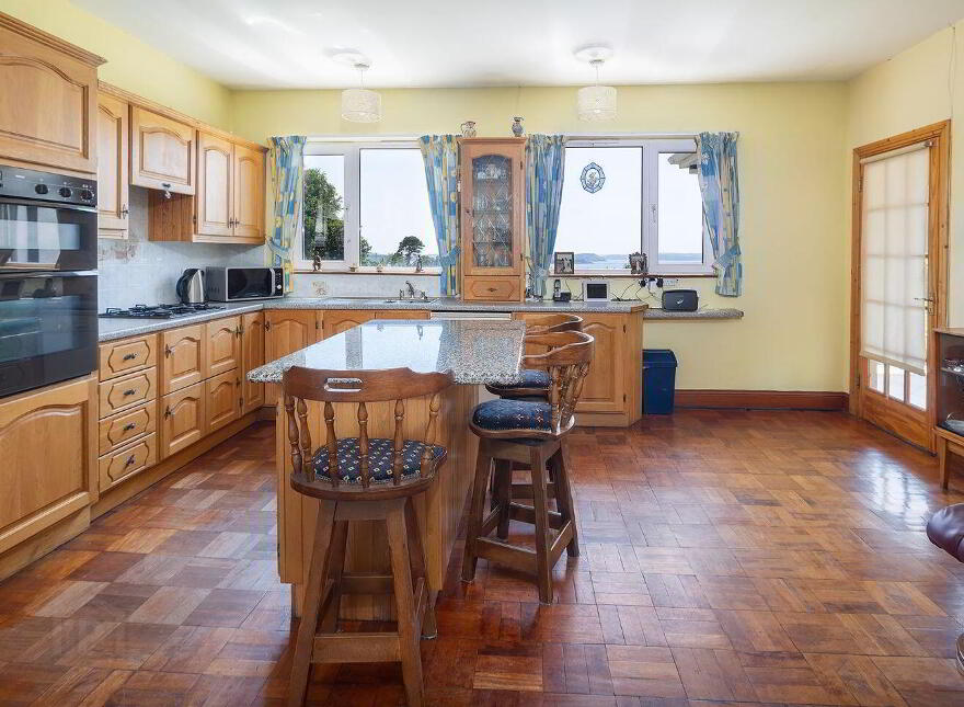Redington Lodge, Ballybrassil, Ballymore, Cobh, P24NY61