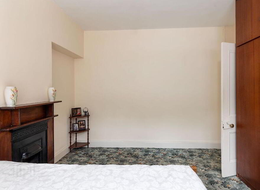 Castleview, Belvelly, P24K152