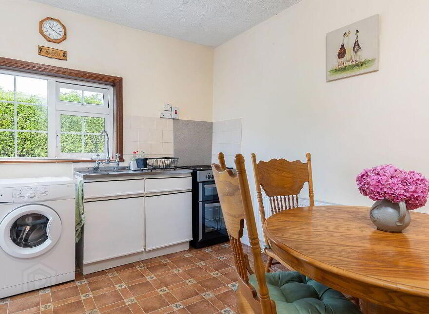 Castleview, Belvelly, P24K152