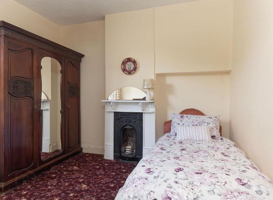 Castleview, Belvelly, P24K152