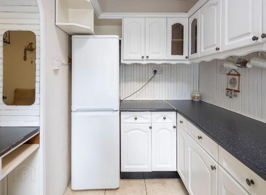 12 Saint Colman's Square, Cobh, P24RF97