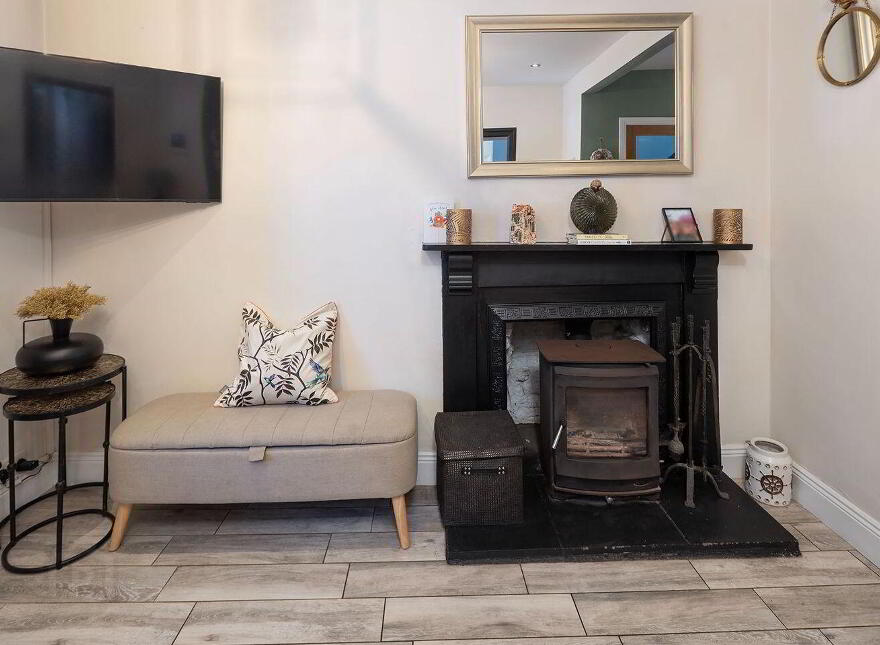 17 Bishop Street, Cobh, P24X229