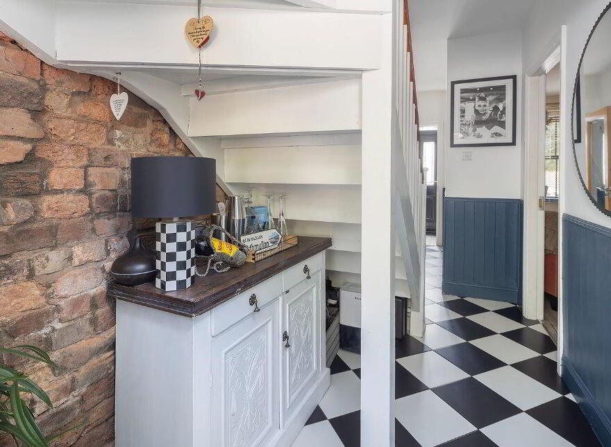 17 Bishop Street, Cobh, P24X229
