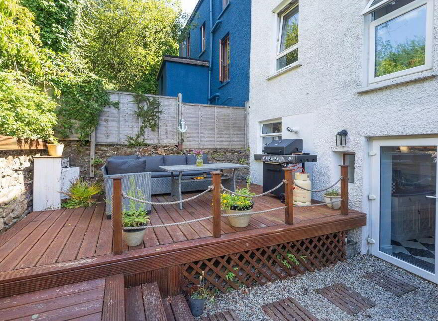 17 Bishop Street, Cobh, P24X229