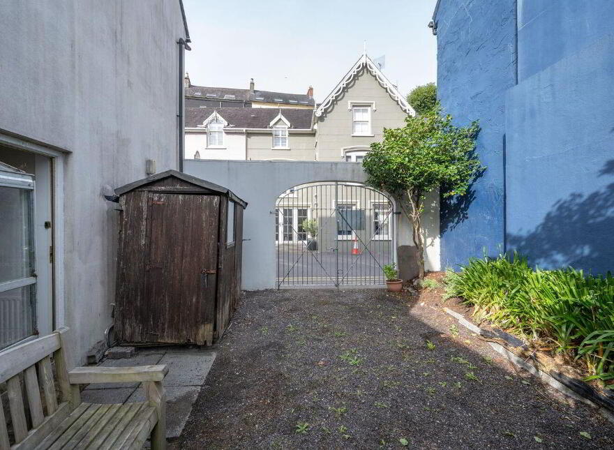 20 Lower O'Connell Street, Kinsale, P17PK44