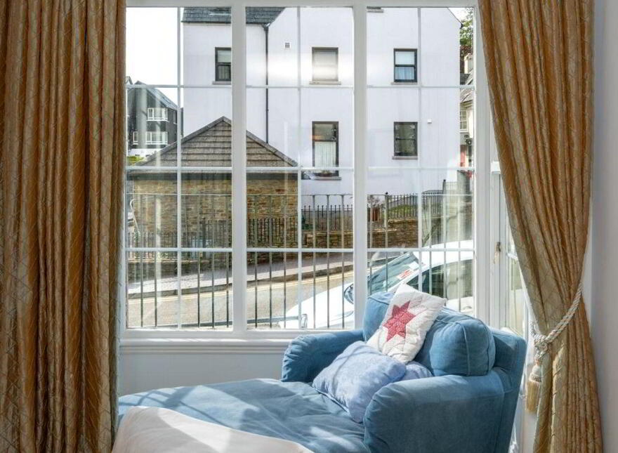 20 Lower O'Connell Street, Kinsale, P17PK44