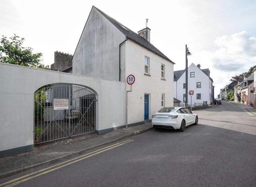 20 Lower O'Connell Street, Kinsale, P17PK44