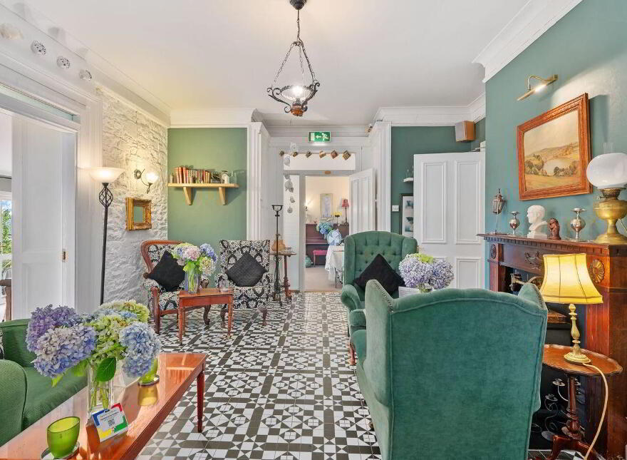Robin Hill, Lake Road, Cobh, P24RY88