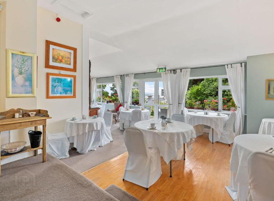 Robin Hill, Lake Road, Cobh, P24RY88
