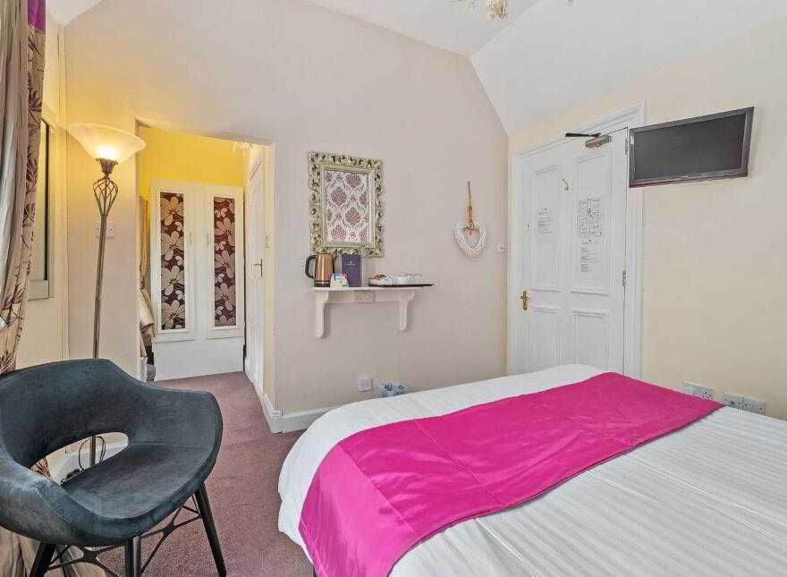 Robin Hill, Lake Road, Cobh, P24RY88