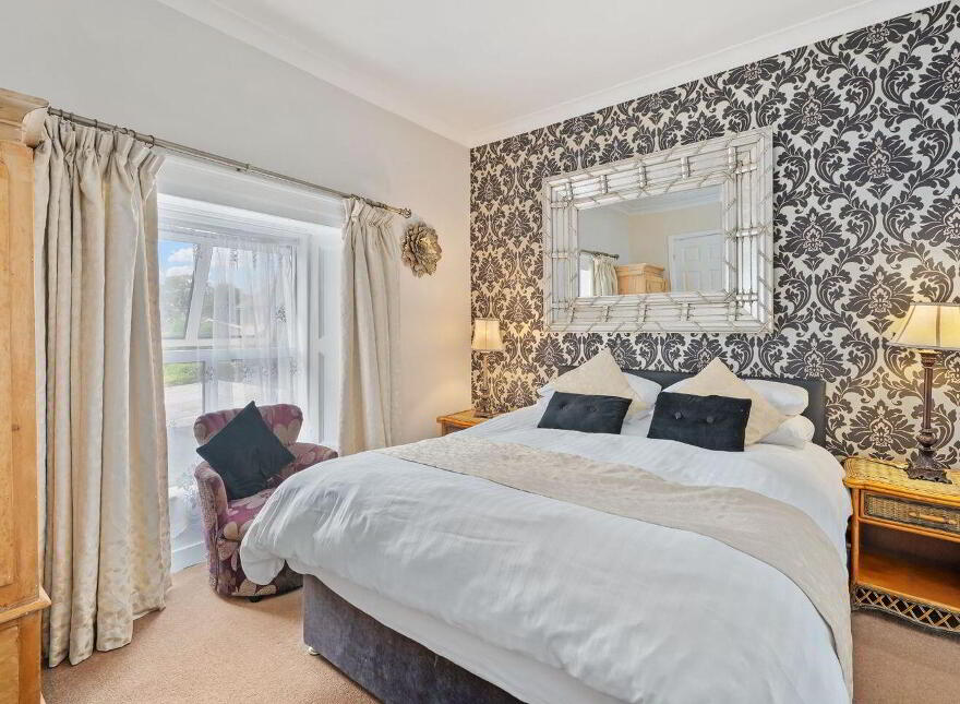 Robin Hill, Lake Road, Cobh, P24RY88
