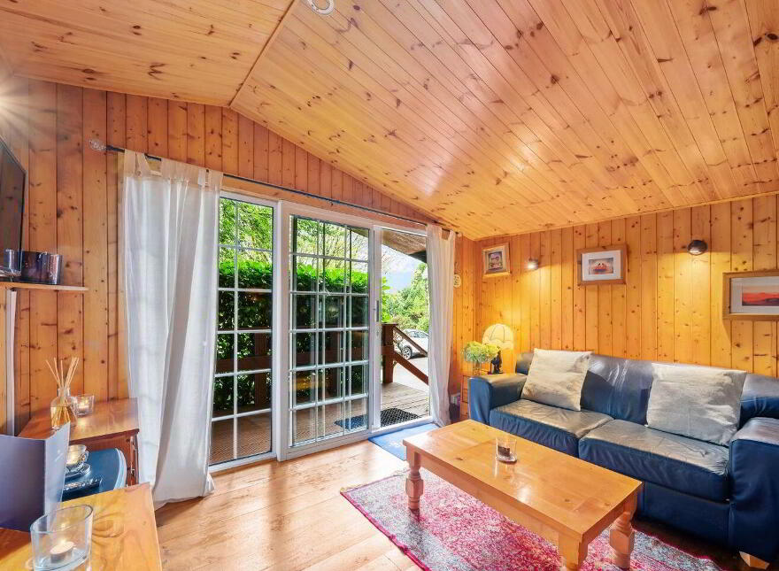 Robin Hill, Lake Road, Cobh, P24RY88
