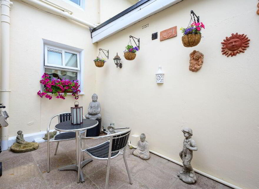 Robin Hill, Lake Road, Cobh, P24RY88