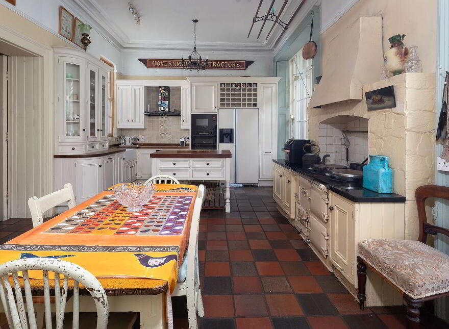 Manor House, Bellvue, Cobh, P24XT98