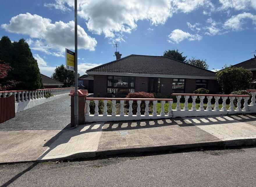 No. 8 Hilltop Park, Cobh, P24HK37 photo