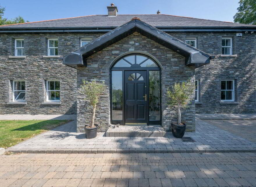 South Berrings, Dripsey, Inishcarra, P12T925