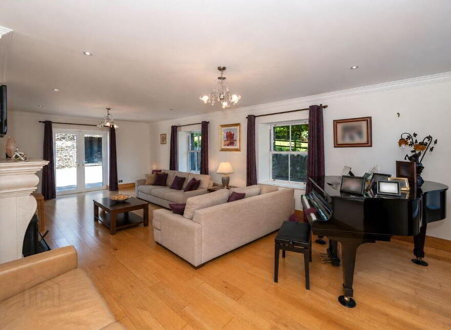 South Berrings, Dripsey, Inishcarra, P12T925