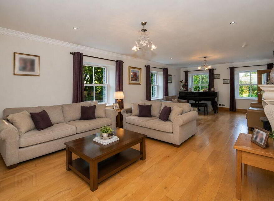 South Berrings, Dripsey, Inishcarra, P12T925