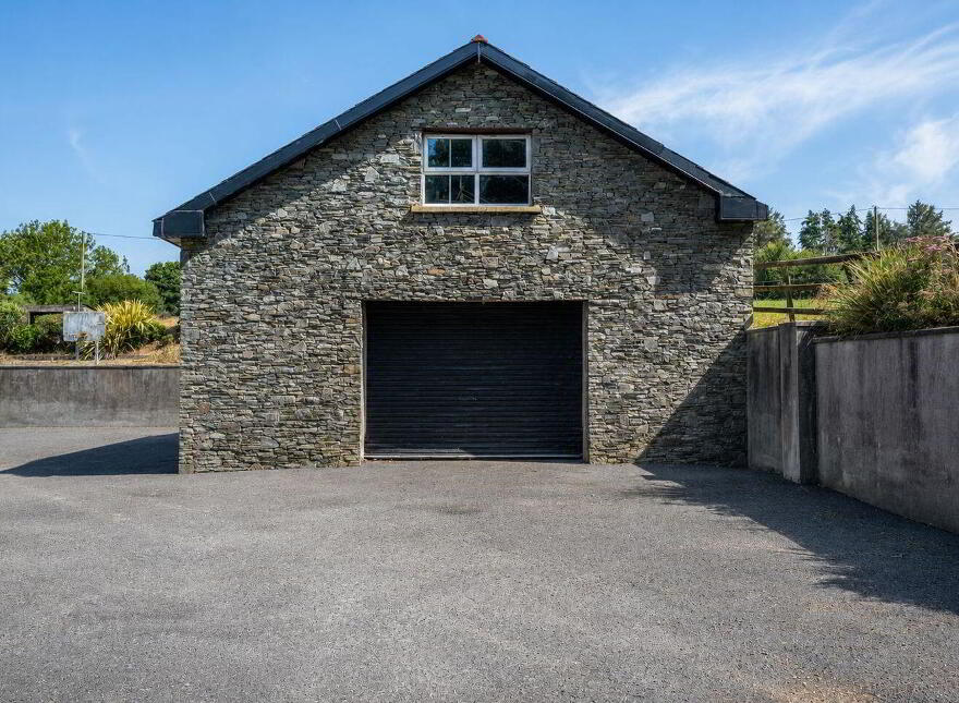 South Berrings, Dripsey, Inishcarra, P12T925