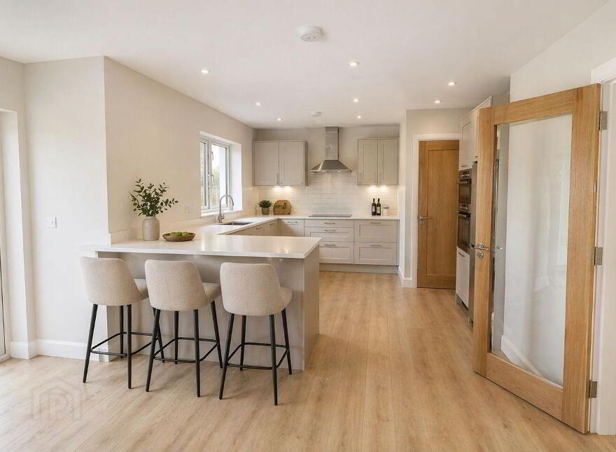 16 Codrum Green, Codrum Hall, Ovens, P31FP65