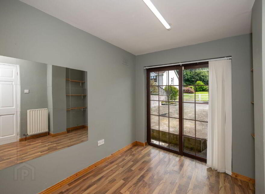 11 Glasslynn, Parnell Street, Bandon, P72X068