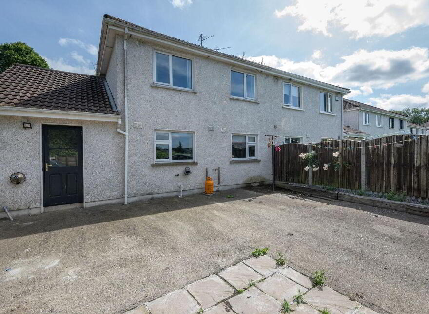 11 Glasslynn, Parnell Street, Bandon, P72X068