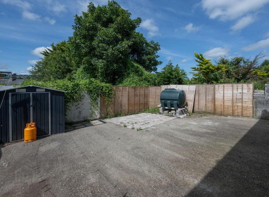 11 Glasslynn, Parnell Street, Bandon, P72X068