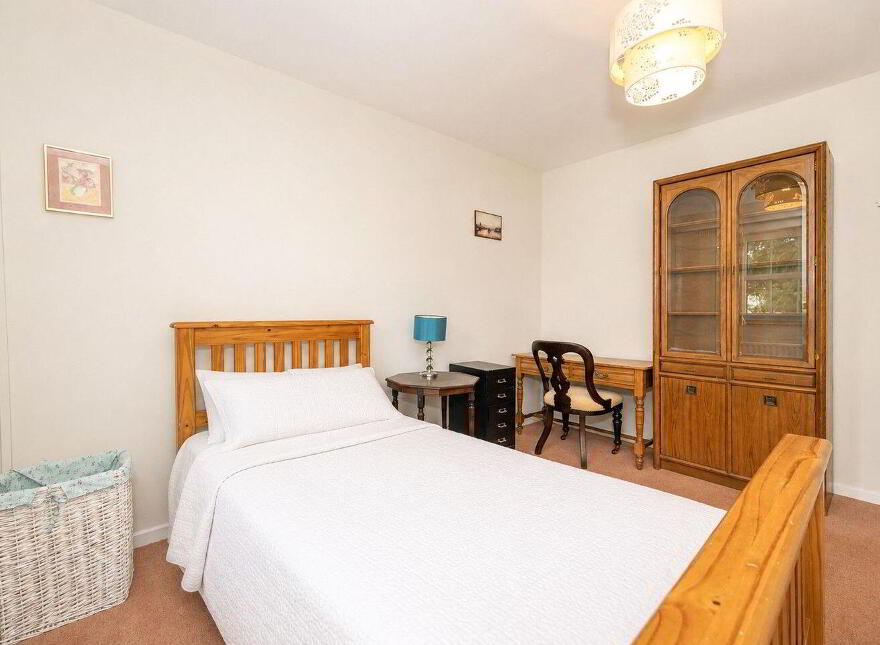 4 Woodford, Rossa Avenue, Model Farm, Model Farm Road, T12WNC0