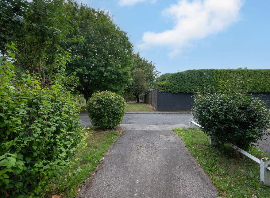 4 Woodford, Rossa Avenue, Model Farm, Model Farm Road, T12WNC0