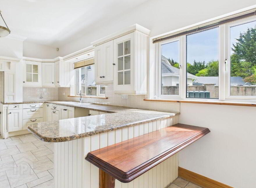 9 Woodstock Hill, Shanaway Road, Ennis, V95TW7V