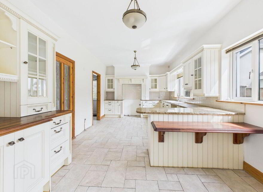 9 Woodstock Hill, Shanaway Road, Ennis, V95TW7V