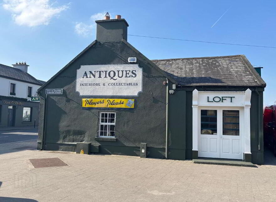 The Castle Antiques, & Craft Centre, Barrack Street, Clarecastle, Ennis, V95C6YD