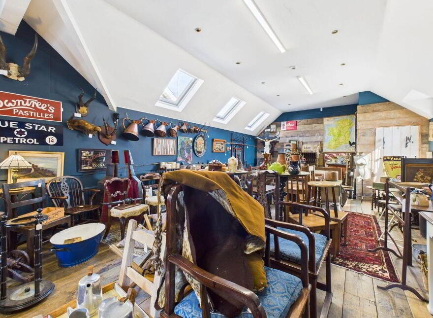 The Castle Antiques, & Craft Centre, Barrack Street, Clarecastle, Ennis, V95C6YD