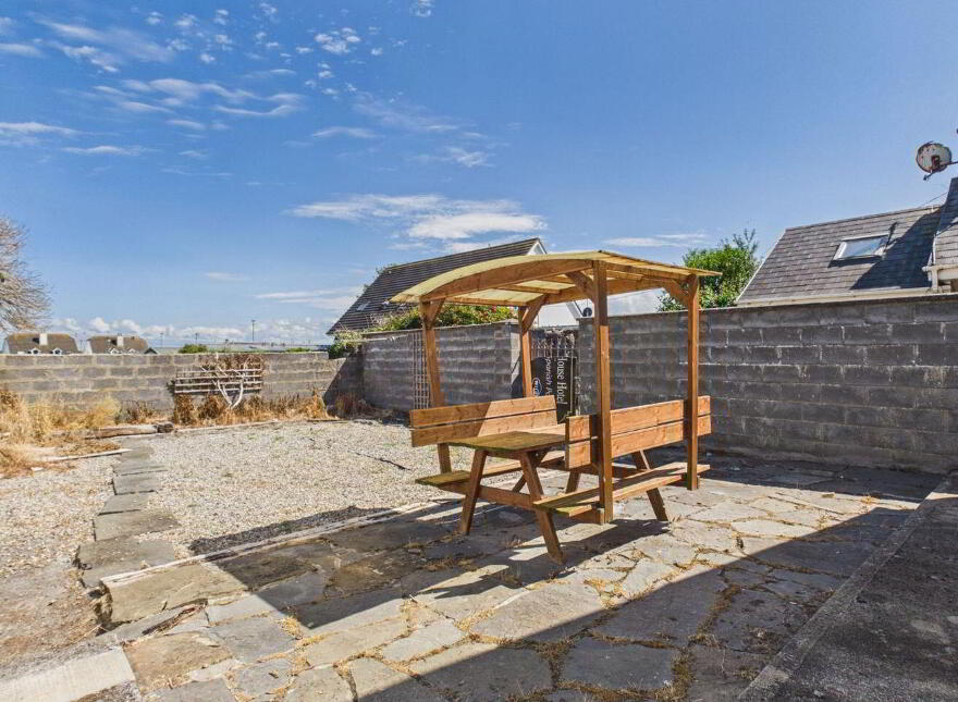 Liddane House, Gratten Street, Kilkee, V15X299