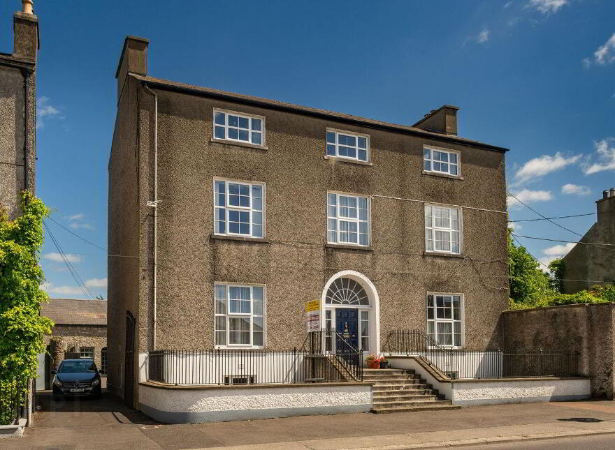 Main Street, Portarlington, R32V21D