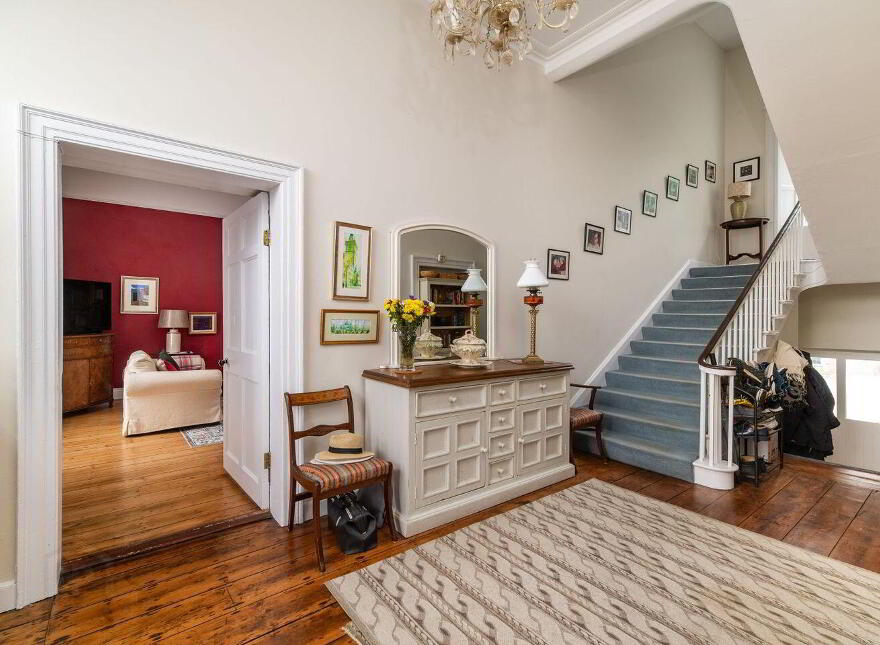 Main Street, Portarlington, R32V21D